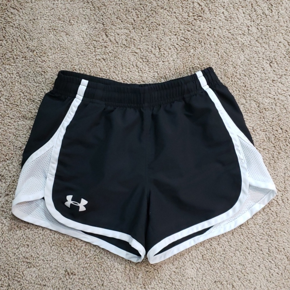 Girls Under Armor Shorts